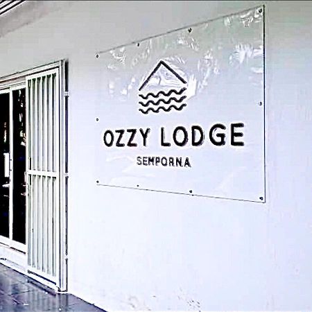 Ozzy Lodge Semporna Exteriér fotografie